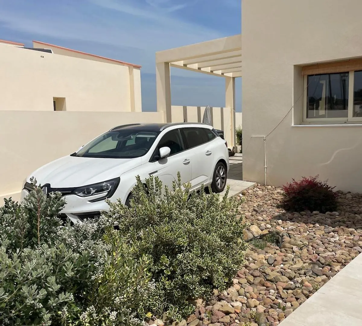 Holiday home Beautiful New Home & Pool Mountain View Coin